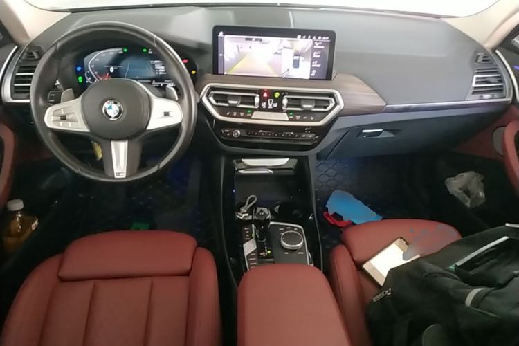 Used BMW X3 2023 Restyled xDrive30i Leading Edition M Night Sky Package Center Console