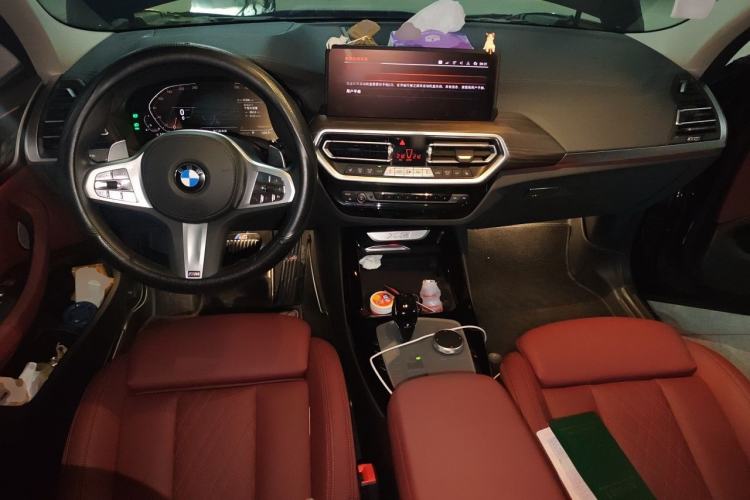 Used BMW X3 2023 xDrive30i Leading Model M Night Edition Package Center Console