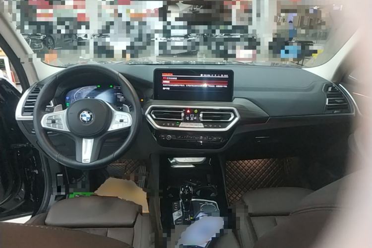 Used BMW X3 2023 Restyled xDrive30i Leading Edition M Night Sky Package Center Console