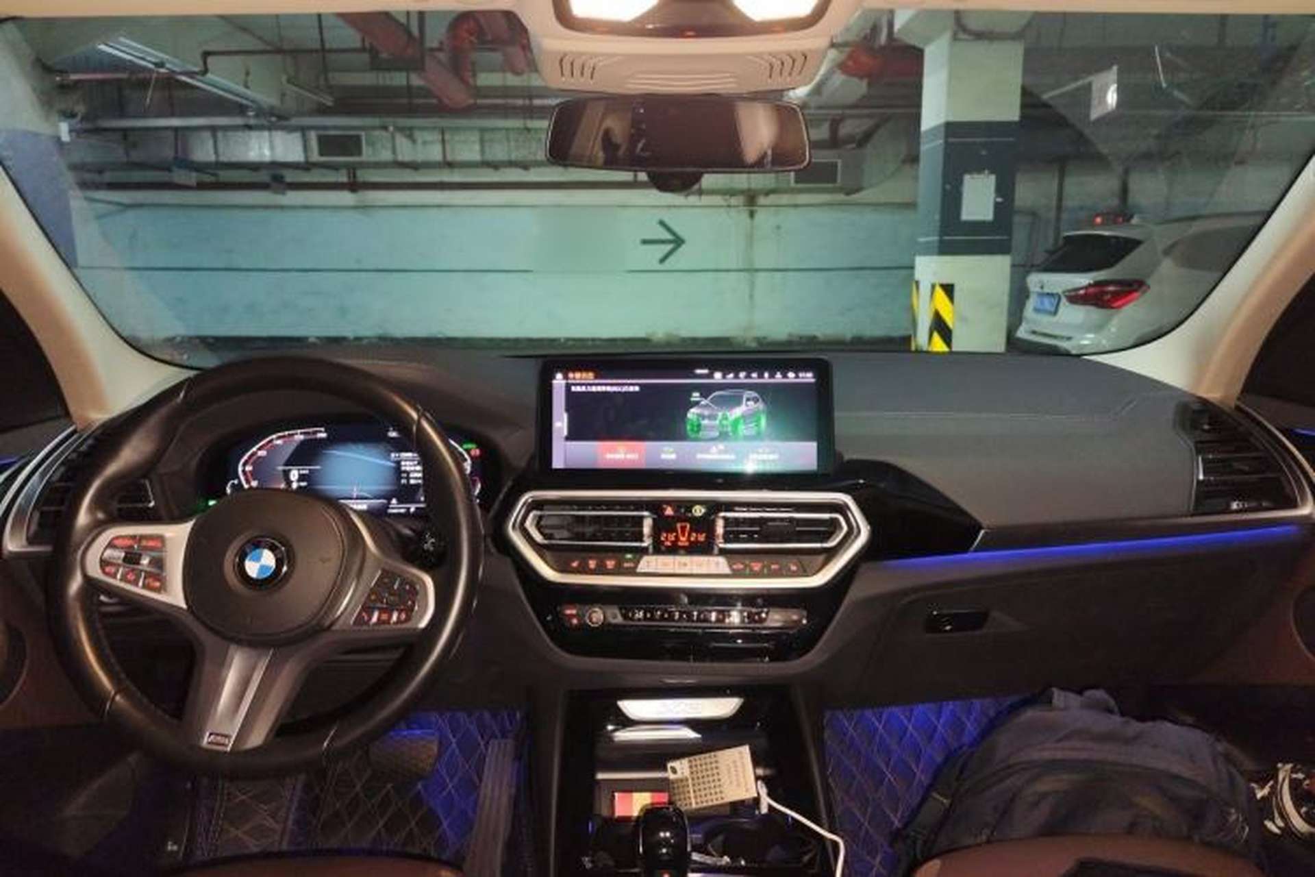 Used BMW X3 2023 xDrive25i M Sport Package Center Console