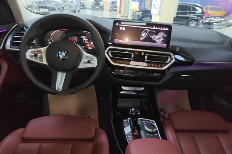 Used BMW X3 2023 xDrive25i M Sport Package Center Console