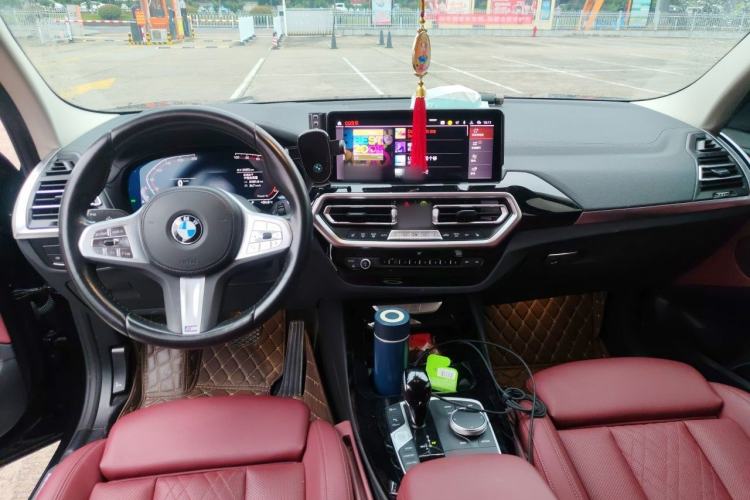 Used BMW X3 2023 xDrive25i M Sport Package Center Console