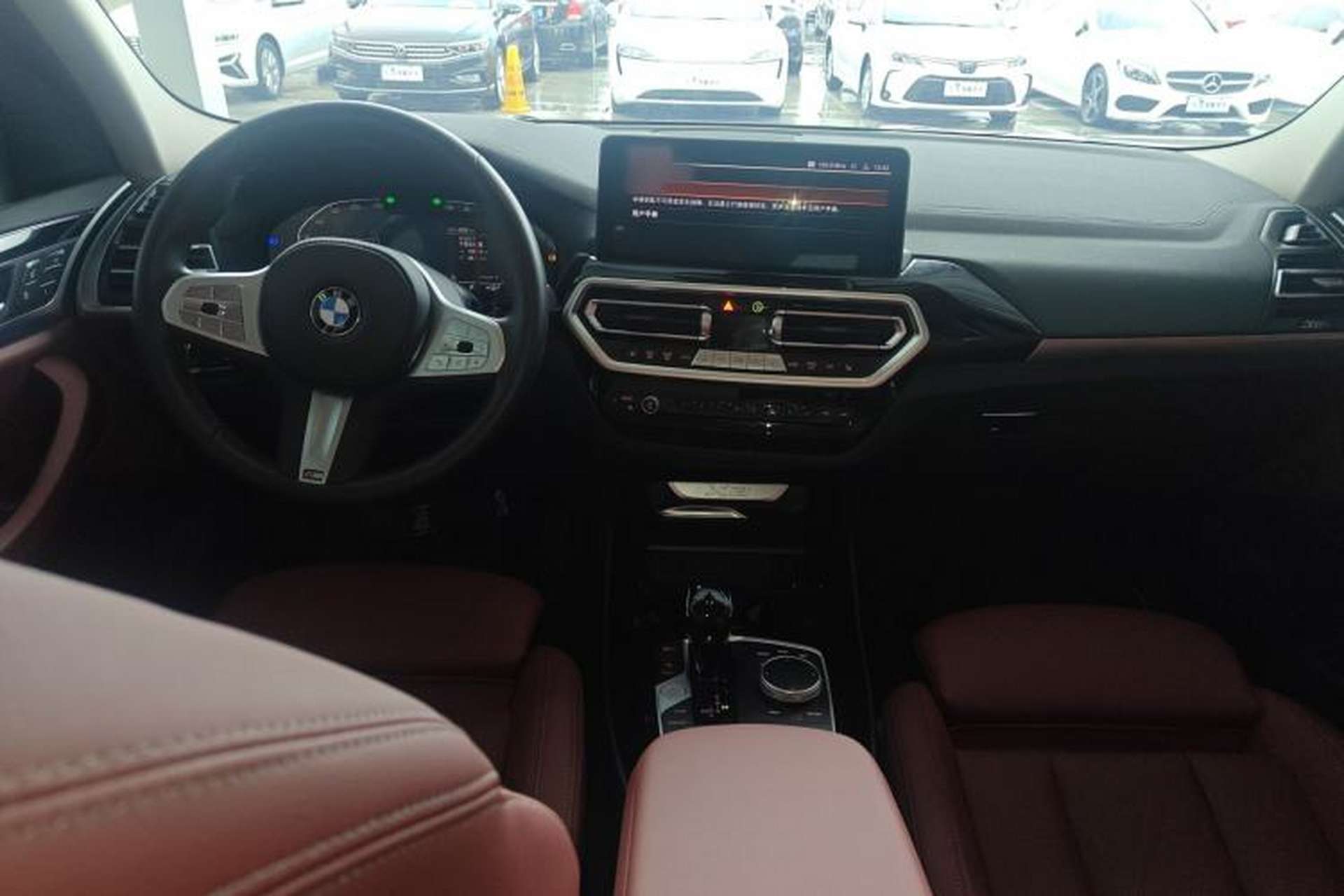 Used BMW X3 2023 xDrive25i M Sport Package Center Console