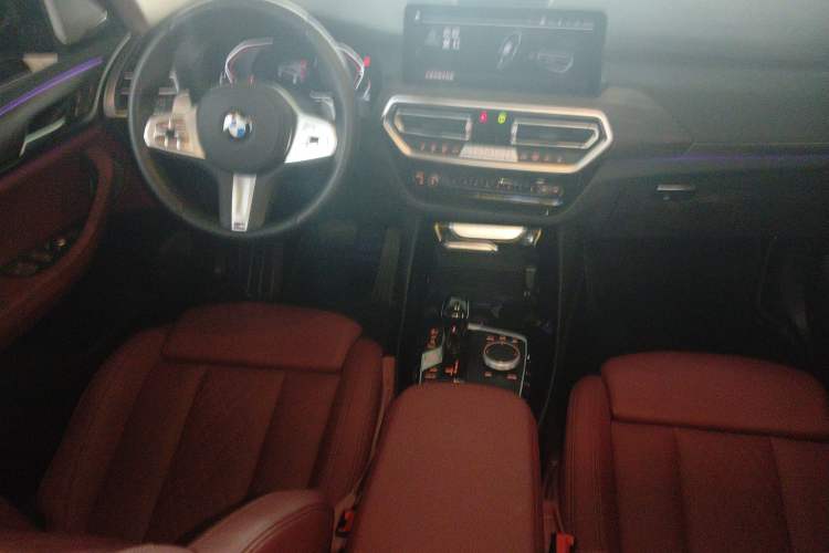 Used BMW X3 2023 Restyled xDrive30i Leading Edition M Night Sky Package Center Console