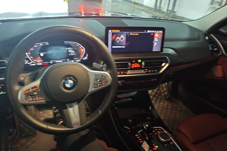 Used BMW X3 2023 xDrive30i Leading Model M Night Edition Package Center Console