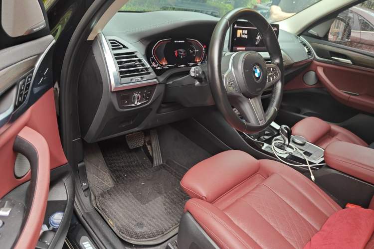 Used BMW X3 2023 xDrive30i Leading Model M Night Edition Package Driver Seat
