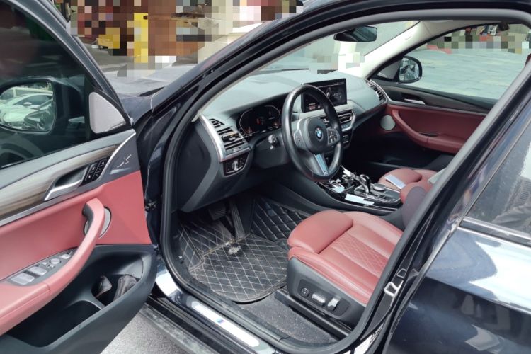 Used BMW X3 2023 xDrive30i Leading Model M Night Edition Package Driver Seat