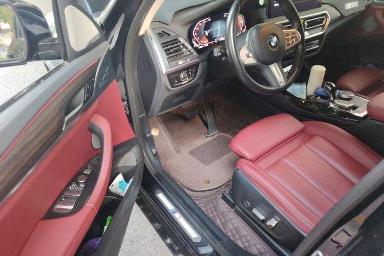 Used BMW X3 2023 xDrive30i Leading Model M Night Edition Package Driver Seat