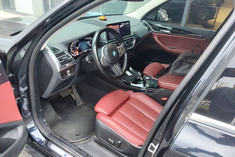 Used BMW X3 2023 xDrive25i M Sport Package Driver Seat