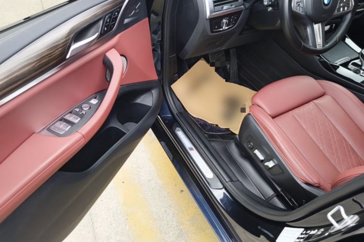 Used BMW X3 2023 xDrive30i Leading Model M Night Edition Package Driver Seat