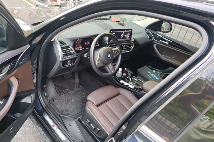 Used BMW X3 2023 xDrive25i M Sport Package Driver Seat