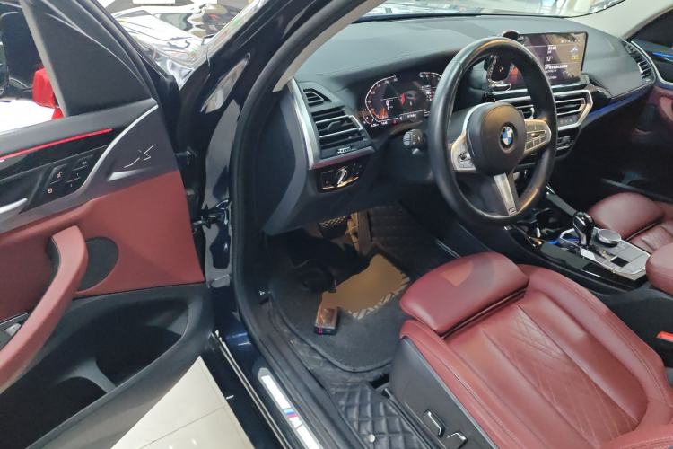Used BMW X3 2023 xDrive25i M Sport Package Driver Seat