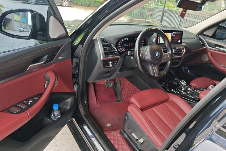 Used BMW X3 2023 xDrive30i Leading Model M Night Edition Package Driver Seat