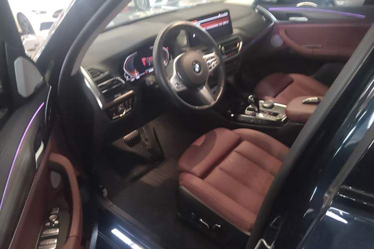 Used BMW X3 2023 Restyled xDrive30i Leading Edition M Night Sky Package Driver Seat