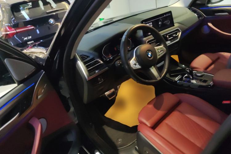 Used BMW X3 2023 Restyled xDrive30i Leading Edition M Night Sky Package Driver Seat