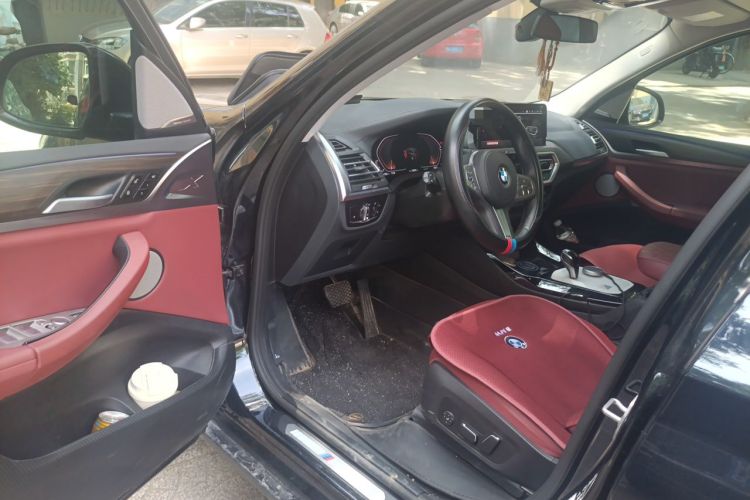 Used BMW X3 2023 xDrive30i Leading Model M Night Edition Package Driver Seat
