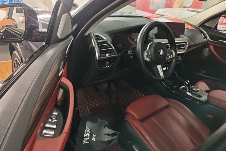Used BMW X3 2023 xDrive30i Leading Model M Night Edition Package Driver Seat
