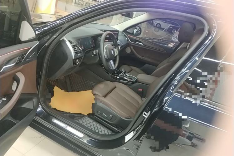 Used BMW X3 2023 Restyled xDrive30i Leading Edition M Night Sky Package Driver Seat