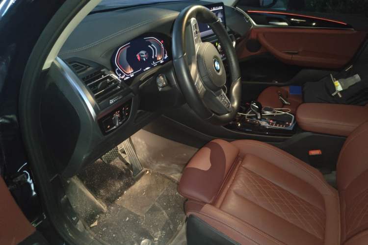 Used BMW X3 2023 xDrive25i M Sport Package Driver Seat
