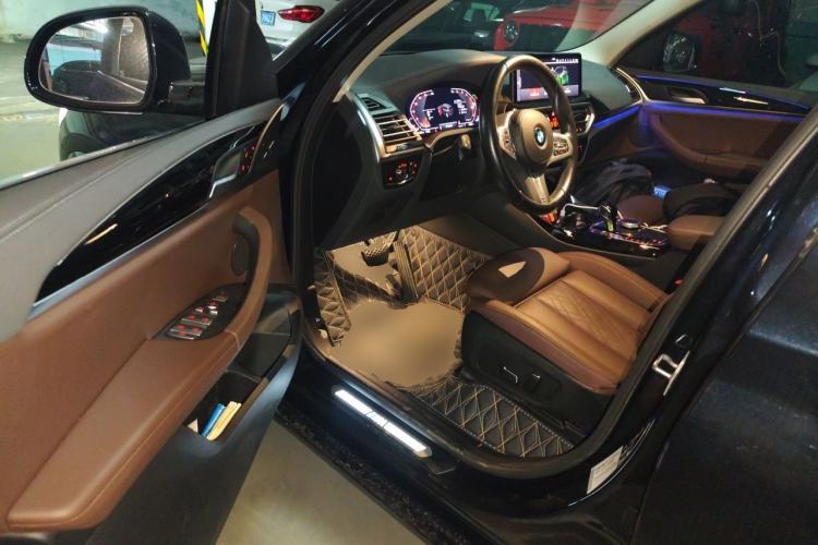Used BMW X3 2023 xDrive25i M Sport Package Driver Seat