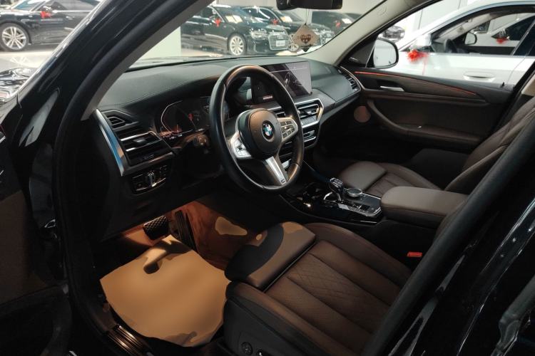 Used BMW X3 2023 Restyled xDrive30i Leading Edition M Night Sky Package Driver Seat