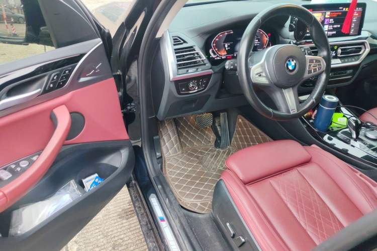 Used BMW X3 2023 xDrive25i M Sport Package Driver Seat