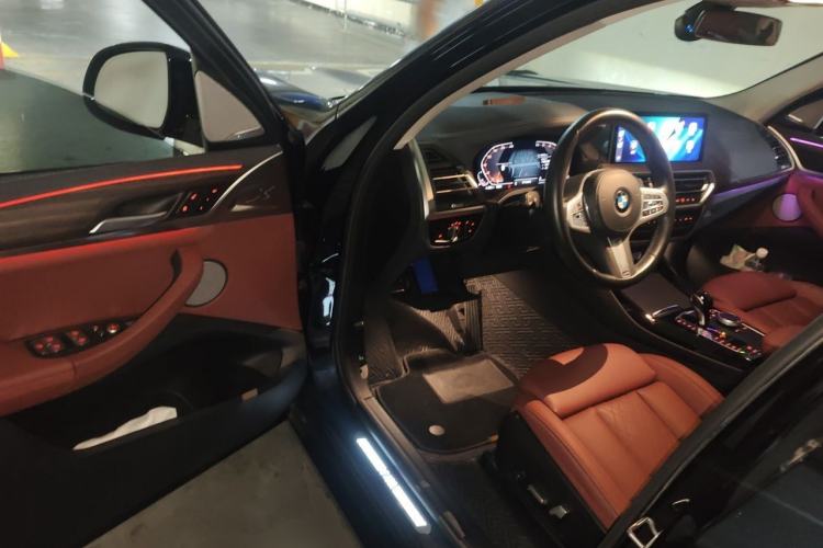 Used BMW X3 2023 xDrive30i Leading Model M Night Edition Package Driver Seat