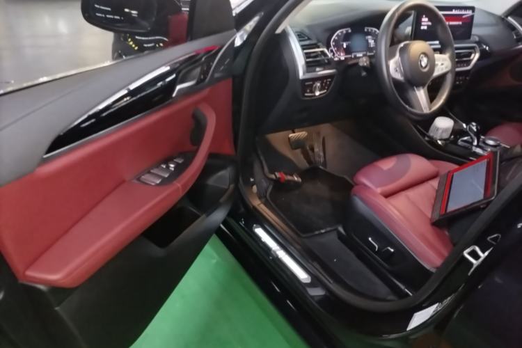 Used BMW X3 2023 xDrive25i M Sport Package Driver Seat
