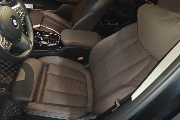 Used BMW X3 2023 xDrive30i Leading Model M Night Edition Package Driver Seat