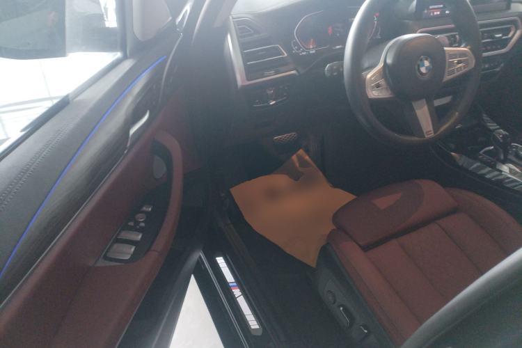 Used BMW X3 2023 Restyled xDrive30i Leading Edition M Night Sky Package Driver Seat