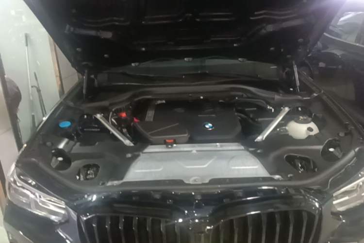 Used BMW X3 2023 Restyled xDrive30i Leading Edition M Night Sky Package Engine Bay