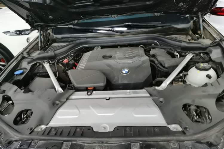 Used BMW X3 2023 xDrive25i M Sport Package Engine Bay