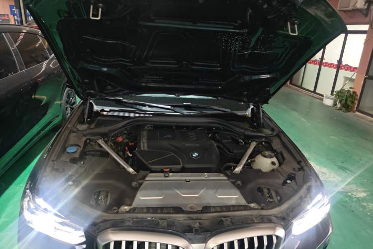 Used BMW X3 2023 xDrive25i M Sport Package Engine Bay