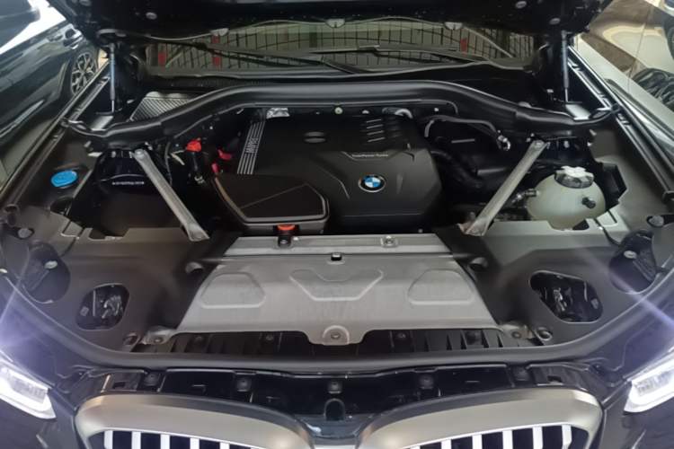 Used BMW X3 2023 xDrive25i M Sport Package Engine Bay