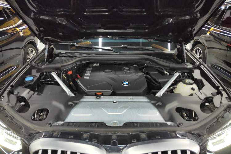 Used BMW X3 2023 xDrive25i M Sport Package Engine Bay