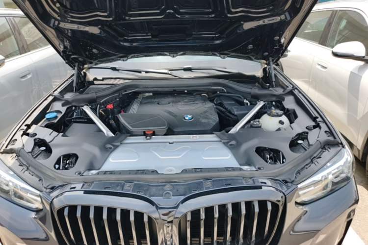 Used BMW X3 2023 Restyled xDrive30i Leading Edition M Night Sky Package Engine Bay