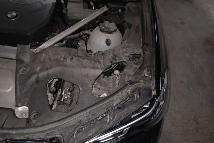 Used BMW X3 2023 xDrive25i M Sport Package Engine Bay Left