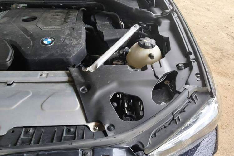 Used BMW X3 2023 xDrive25i M Sport Package Engine Bay Left