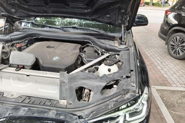 Used BMW X3 2023 Restyled xDrive30i Leading Edition M Night Sky Package Engine Bay Left