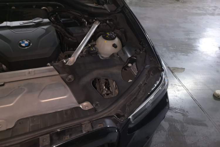Used BMW X3 2023 Restyled xDrive30i Leading Edition M Night Sky Package Engine Bay Left