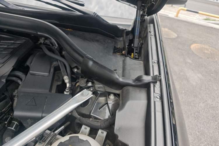 Used BMW X3 2023 xDrive30i Luxury Edition M Night Sky Package Engine Bay Left