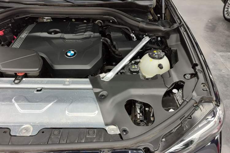 Used BMW X3 2023 Restyled xDrive30i Leading Edition M Night Sky Package Engine Bay Left
