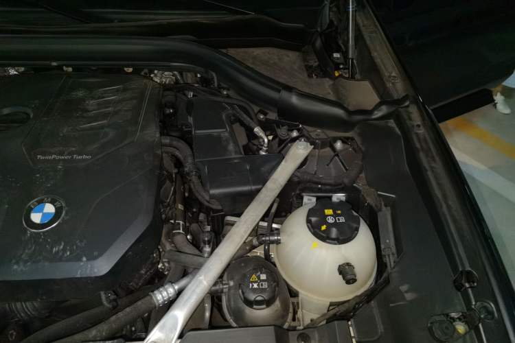 Used BMW X3 2023 Restyled xDrive30i Leading Edition M Night Sky Package Engine Bay Left