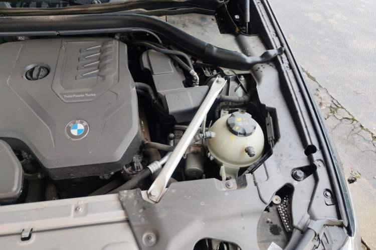 Used BMW X3 2023 xDrive25i M Sport Package Engine Bay Left