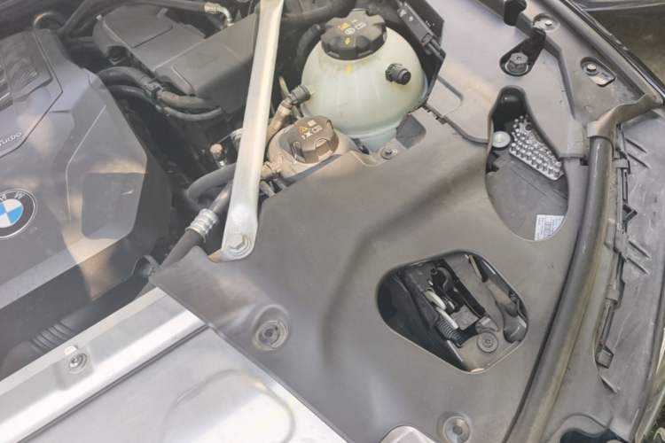 Used BMW X3 2023 xDrive30i Leading Model M Night Edition Package Engine Bay Left