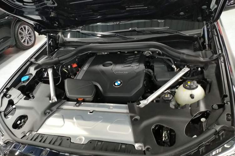 Used BMW X3 2023 Restyled xDrive30i Leading Edition M Night Sky Package Engine Bay