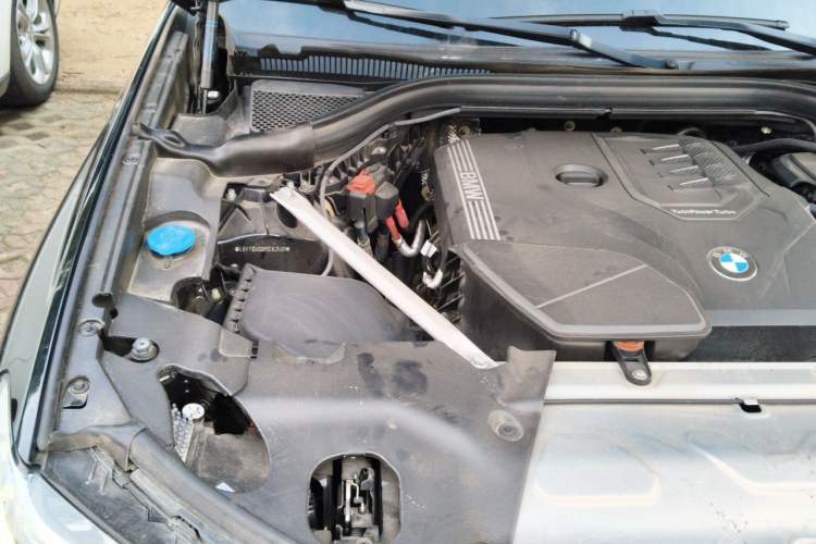 Used BMW X3 2023 xDrive25i M Sport Package Engine Bay Right