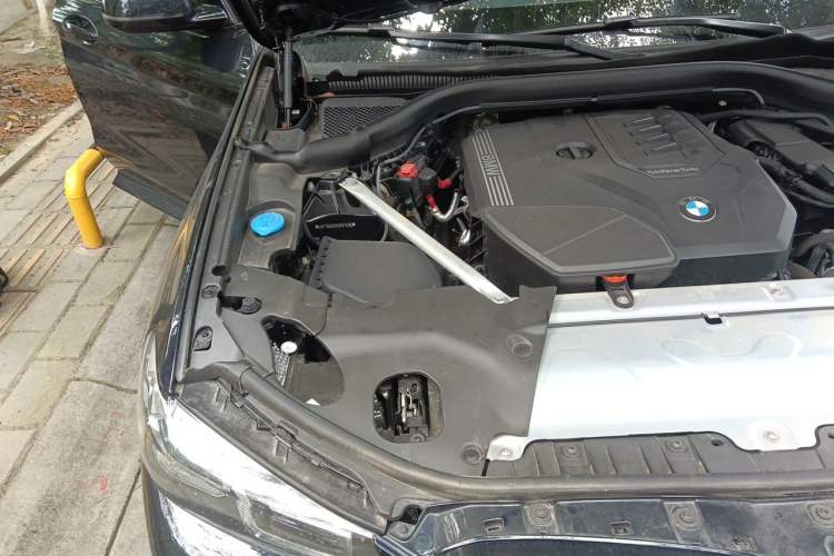 Used BMW X3 2023 xDrive25i M Sport Package Engine Bay Right