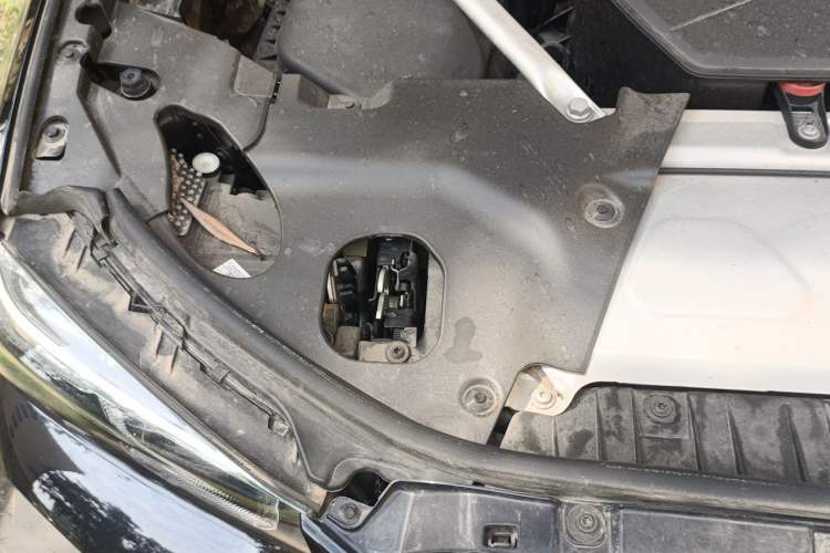 Used BMW X3 2023 xDrive30i Leading Model M Night Edition Package Engine Bay Right