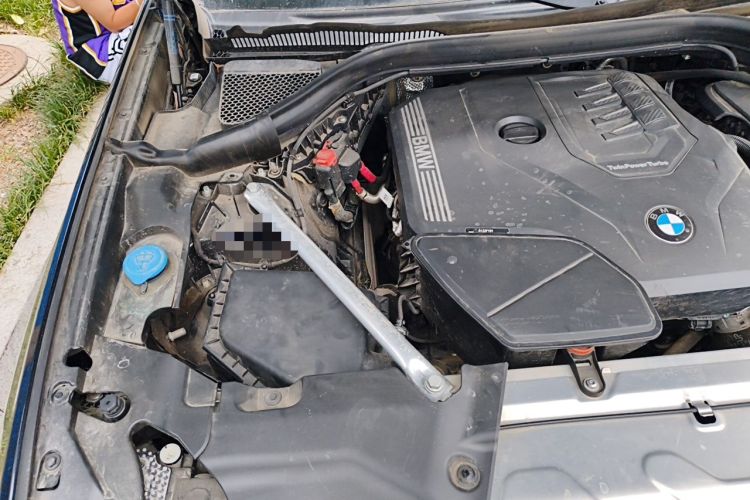 Used BMW X3 2023 xDrive25i M Sport Package Engine Bay Right